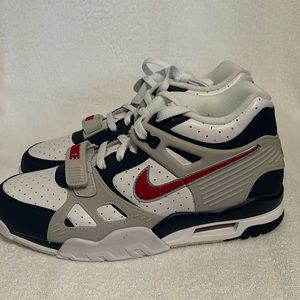 Nike Trainer 3. Midnight Navy Blue , University Red, University Rouge  size 10.5